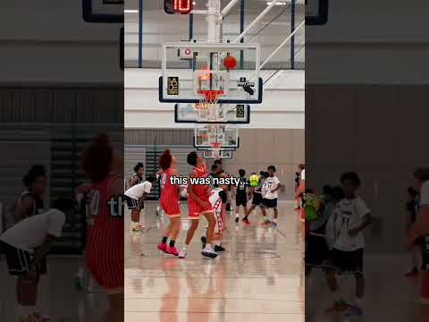 He had bro shook 😭🔥 #hoops #aau