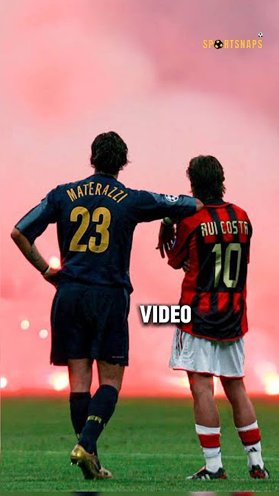 The story behind this  iconic Milan derby photo 🥵 #shorts