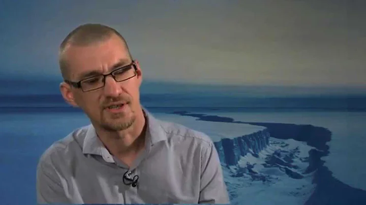 New study shows the Antarctic ice shelf is thinning from above and below