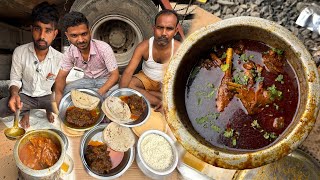 उत्तरप्रदेश वाले 4 Truck Driver साहब मिल कर बनाए Mutton Curry।स्वाद ऐसा उँगलिया चाट-चाट के खाए। 