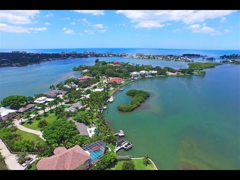 Inspiring Waterfront Home in Nokomis, Florida