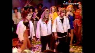 Bananarama - Robert De-Nero&#39;s Waiting. Top Of The Pops 1984