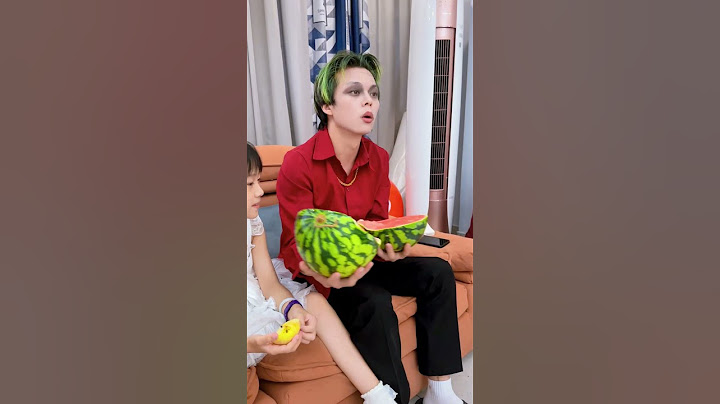 小丑差点把小天使掰成2段#short #angel #clown