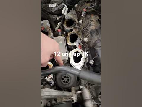 JK 3.6 Pentastar Oil Cooler leak - YouTube