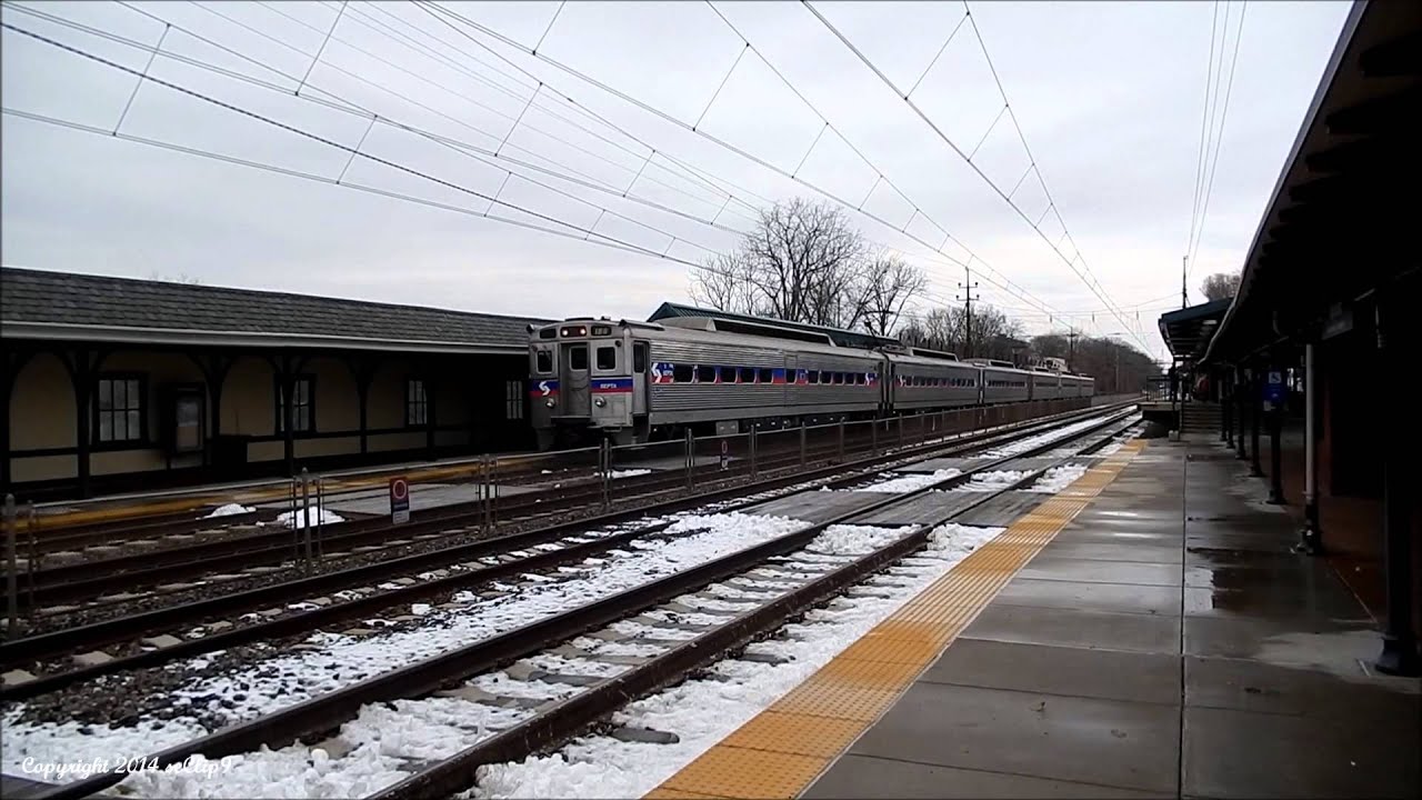 SEPTA Silverliner IV 186 on Paoli/Thorndale Line to Malvern Train 527