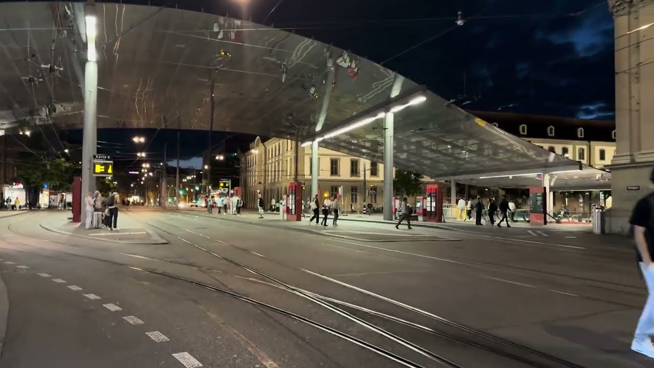 "Enchanting Night Walk Through Bern: Discover Switzerland’s Capital in a New Light 🇨🇭✨"