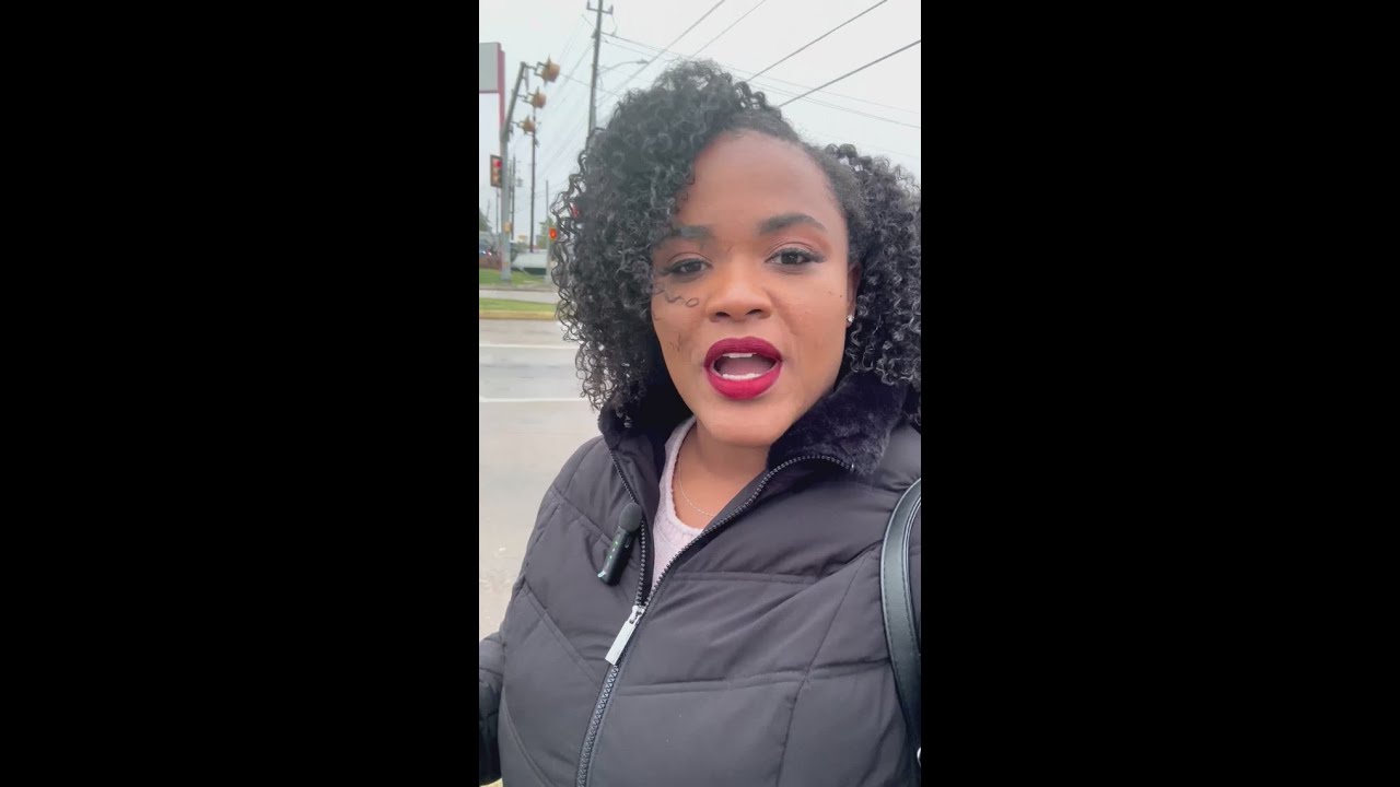 Suspect shot by police in northwest Houston