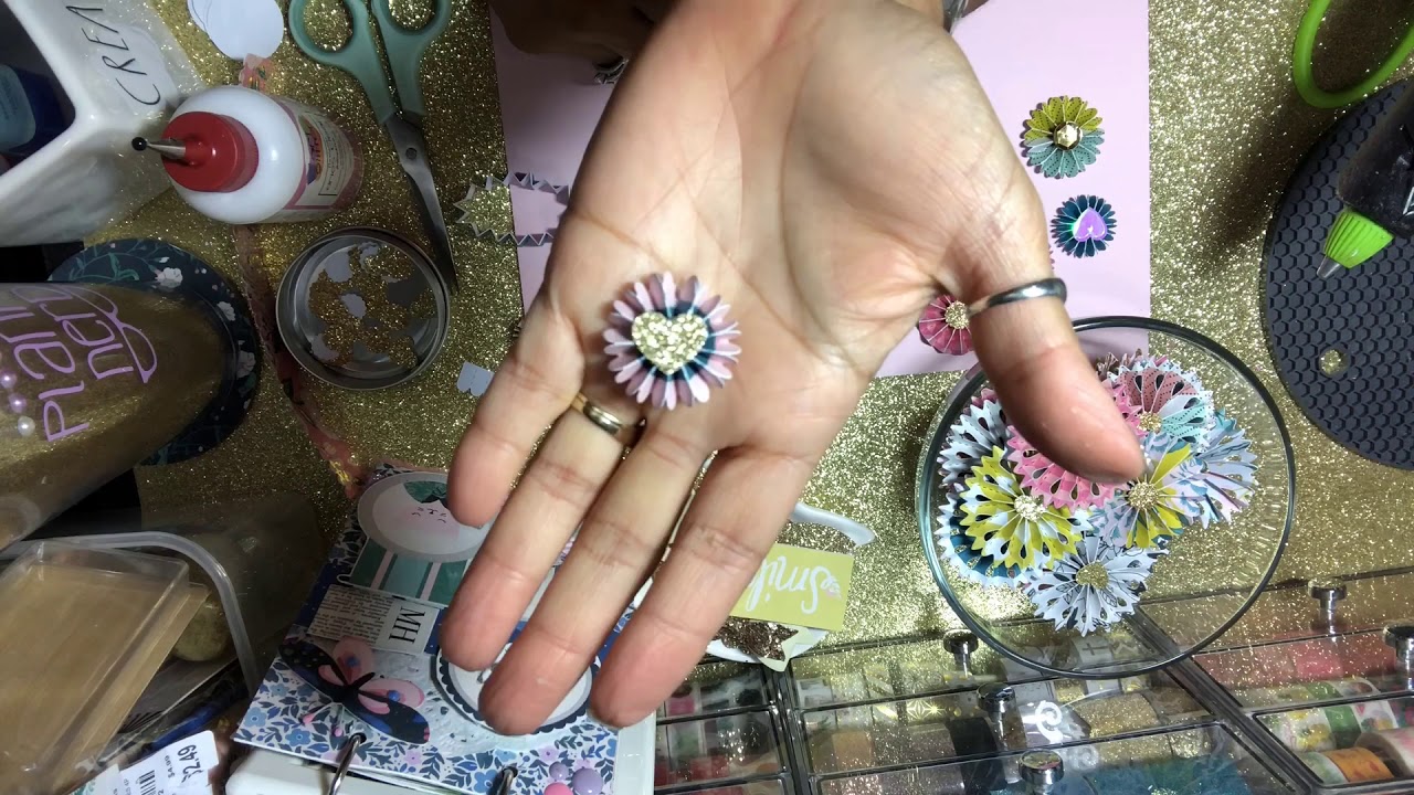 Mini Rosette Tutorial 🏵 ️ - YouTube