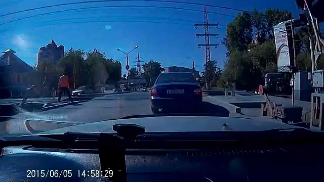 почтальон не показал поворотник, а я его ждал !!! - YouTube