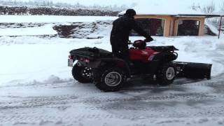 Honda ATV TRX Mission: Schnee