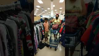 Parasite with weedy eyes rammed customer in Marshall's in Pearland tx