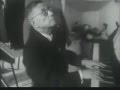 موسيقى من عزف جان بول سارتر   