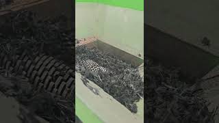 Carbon fiber shredder carbon cloth crusher aramid mixed carbon material shredder highly