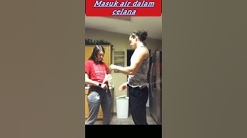 Thumbnail of masuk air dalam celana perempuan