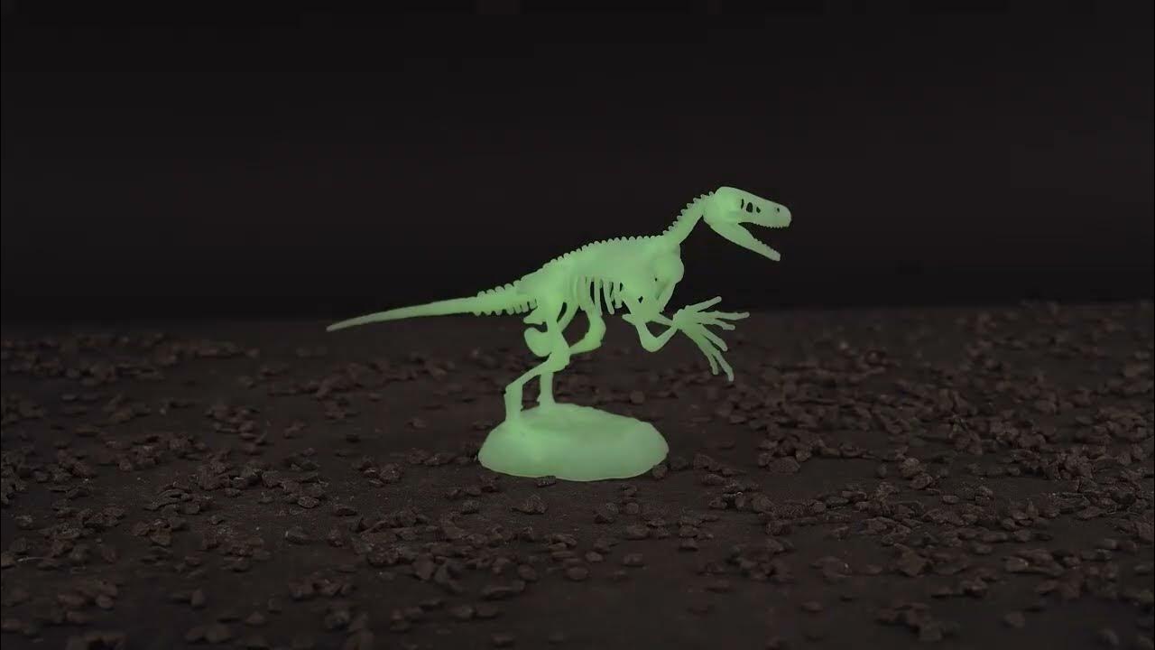 Clementoni - Archéo Ludic Jurassic World - Velociraptor