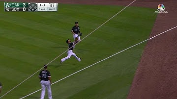 OAK@CWS: Sanchez hustles for a smooth running catch