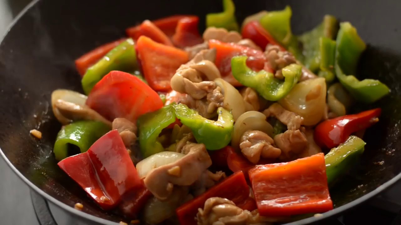 EASY to cook CHICKEN STIR FRY — Ulam Pinoy - YouTube