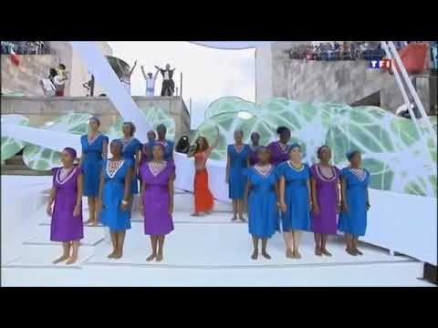 Shakira live hips dont lie bamboo fifa world 2006 closing ceremony