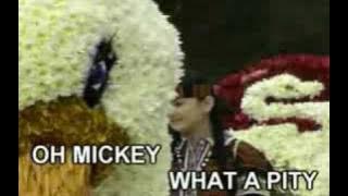 Foowow Mmmmmmmmmmmmmm