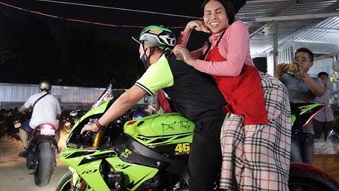 Dàn Trai Đẹp Đi Moto Khủng Vàng Đeo Đầy Người Rước Cát Thy Đi Chơi Quá Bất Ngờ | Bánh Tráng Diva
