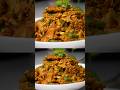10 நிமிசத்தில் ஹோட்டல், ரோட்டு கடை ஸ்டைல் கொத்து பரோட்டா- Hotel or Roadside Style Kothu Parotta