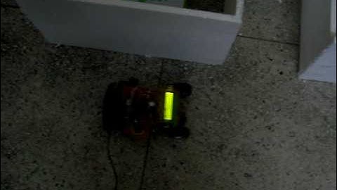 Autonomous perpendicular parking robot