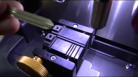 How to Cut Keys with Automatic V8/X6 Key Cutting Machine