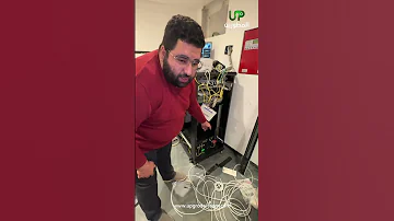 الفرق بين نظام Power Inverter UPSو شرح شامل ومقارنة تقنية وتشغيل الأحمال خطوة بخطوة 