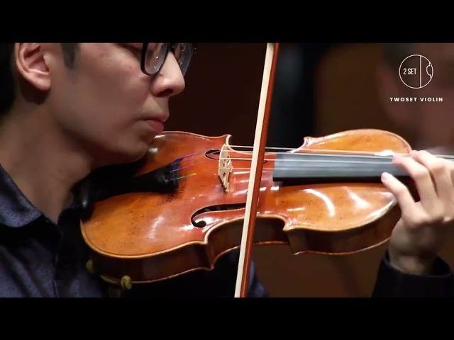 Mendelssohn - Violin Concerto in E Minor (Brett Yang, Singapore Symphony Orchestra) class=