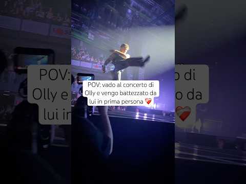 Video POV: vado al concerto di Olly e vengo battezzato da lui in prima persona ??