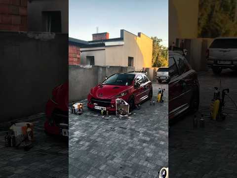 Auto Graph Detailing