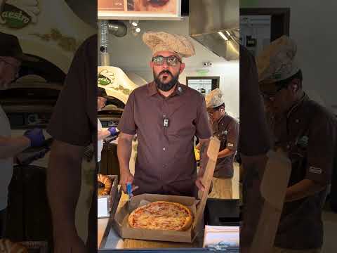 Chat GPT angajat la pizzerie.