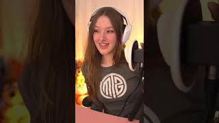 Scratching your dandruff 🤤 #asmr 