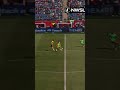 Elite ball control from Amanda Gutierres 👏⚽️