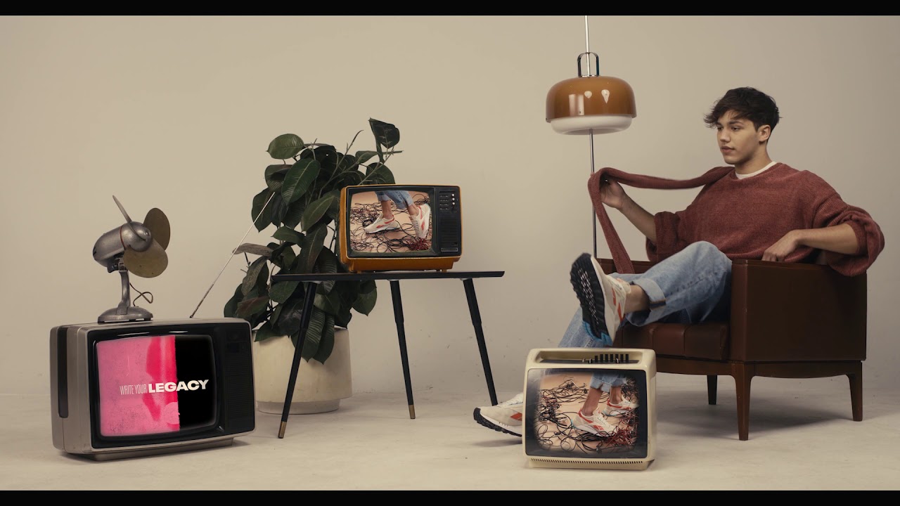 Sneakerville 2020 Reebok Classic Leather Legacy - Voja