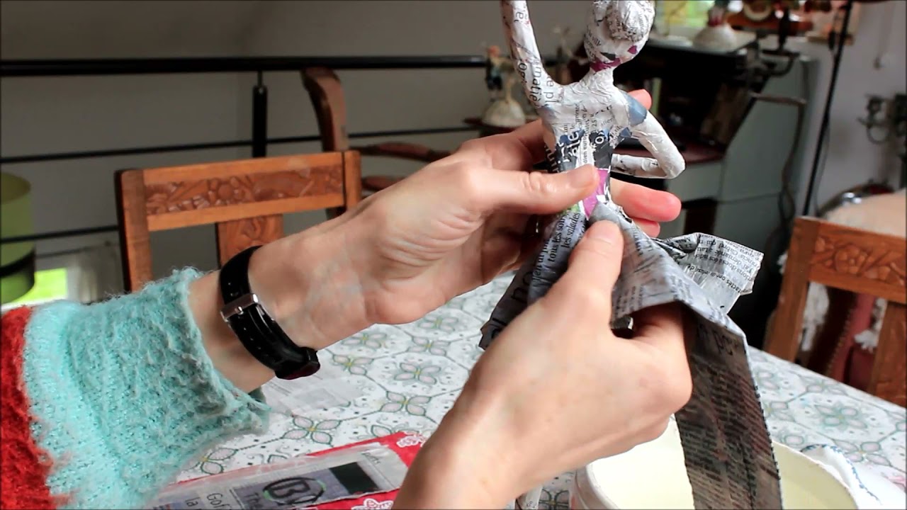 How to make a paper mache dress - Comment faire une robe en papier mâché?
