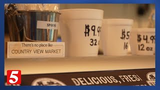 Dickson County neighbors help each other through ice storm at local market