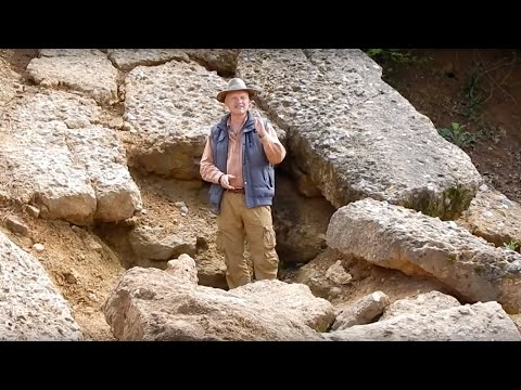 Video: Guľky Bohov, Kamenné Gule - Alternatívny Pohľad