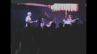 Video thumbnail of "The Grogans - Inside My Mind (Live at Torquay Hotel)"