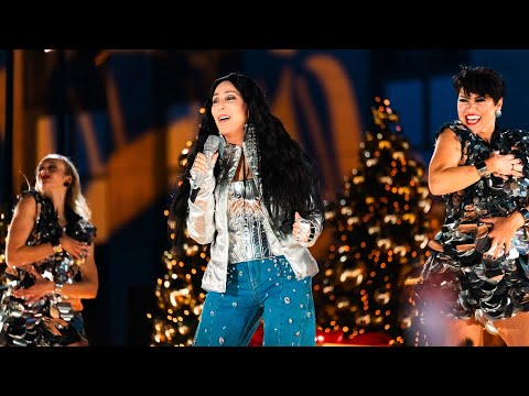 Cher - DJ Play a Christmas Song (Christmas in Rockefeller Center)