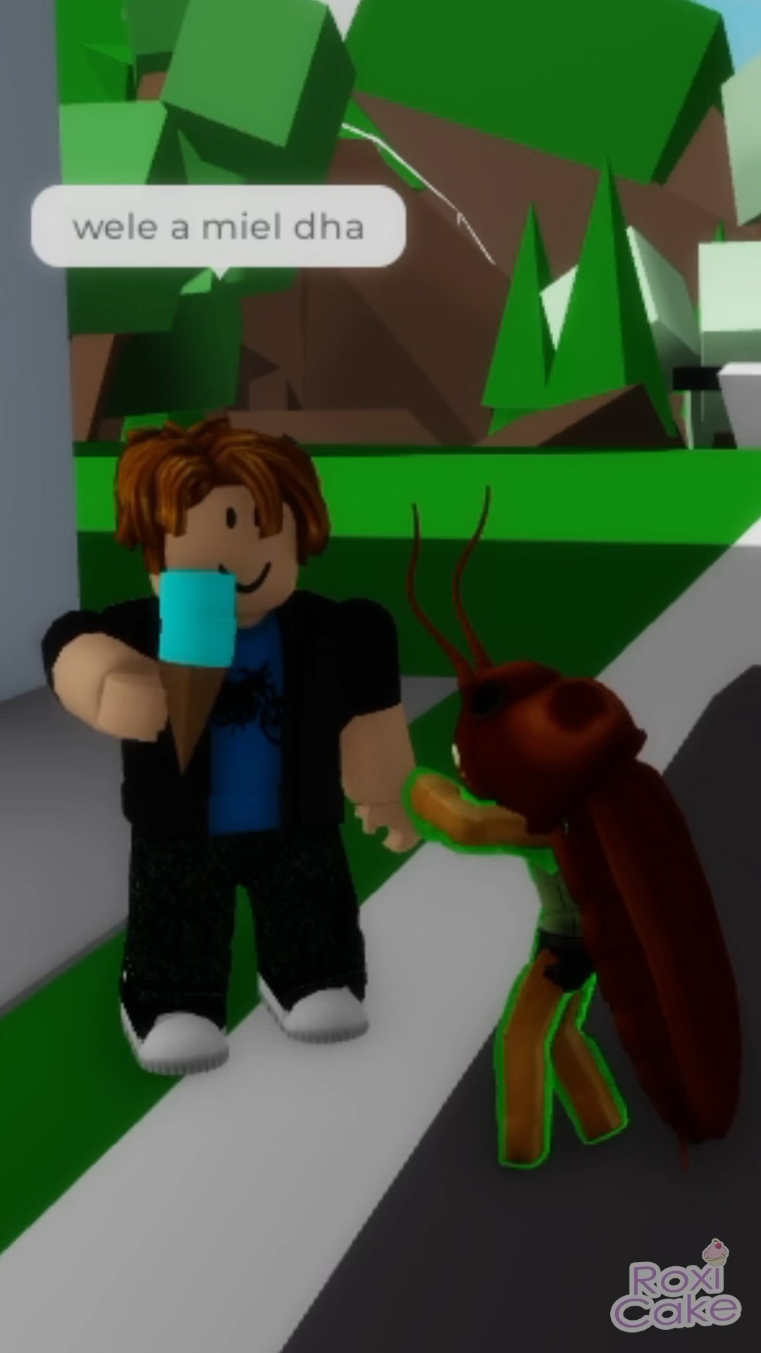 CUCARACHA NO SE QUIERE BAÑAR ? #SHORTS #ROBLOX