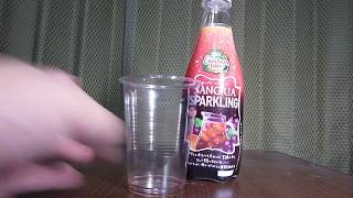 【炭酸飲料】コカ・コーラから18年11月期間限定発売！フワッと赤ワインを思わせる芳醇な香りの大人向け炭酸飲料を飲んでみた！