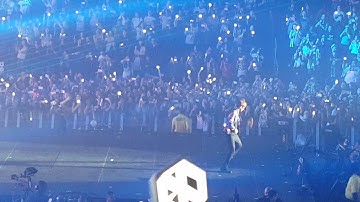 EXO planet #3 in Newark - Lightsaber fancam