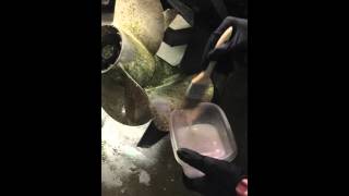 On & Off Liquid Hull & Bottom Cleaner Application