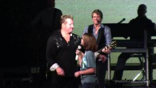 Rascal Flatts - What Hurts the Most - Live in Portland, OR (Unstoppable Tour) [HD]