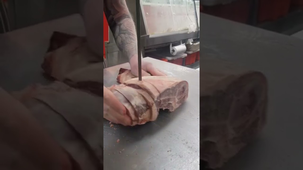 Succulant lamb bbq chops in action 