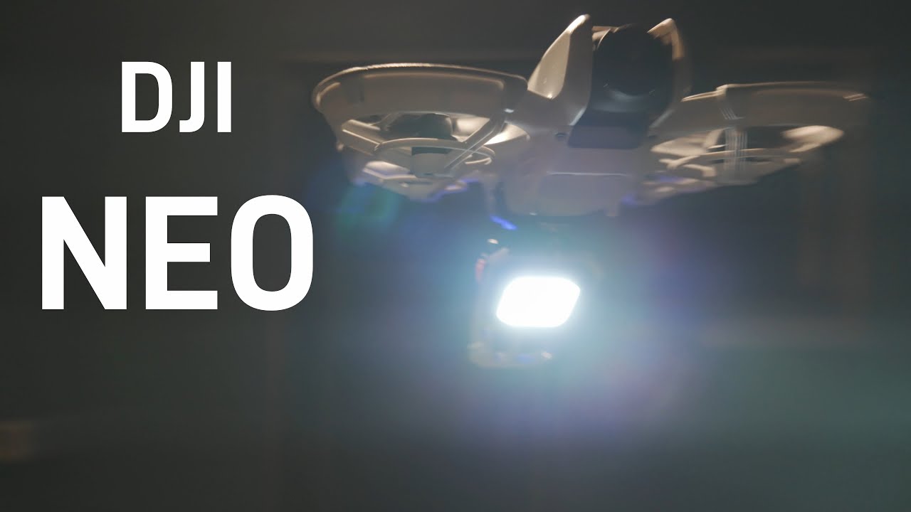 Flying DJI Neo  at Night With a Flash Light