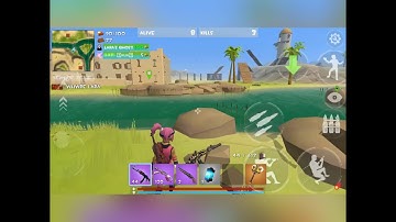 Playing in Battle Royale with a hacker! (Lara) Rocket Royale