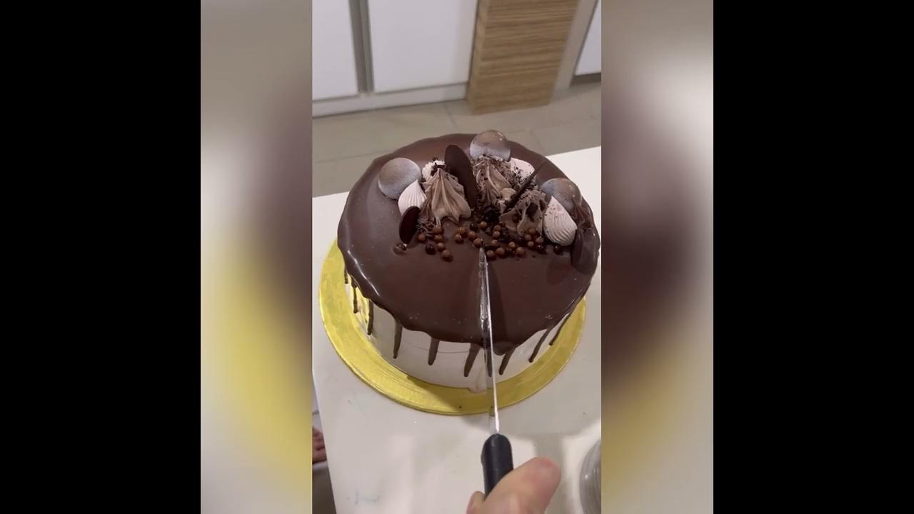 How to cut Ice Cream Cake YouTube