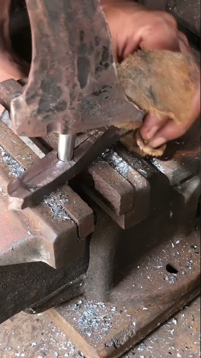 “Menikahkan” Gonjo dgn Bilah. Basic keris making